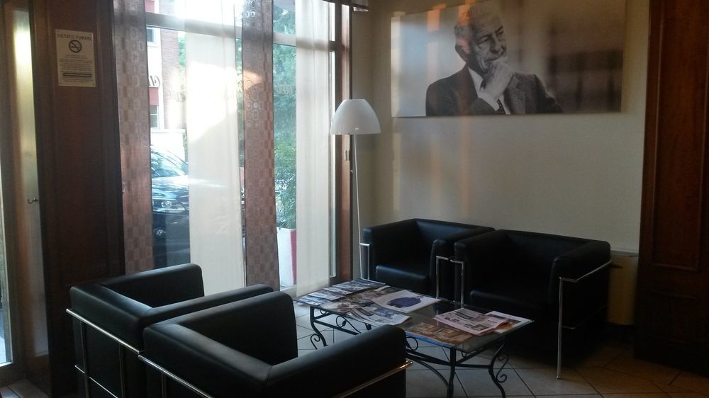 Hotel Domus Maranello Buitenkant foto